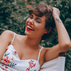 Gravatar for Ella Dawson Avatar for Ella Dawson