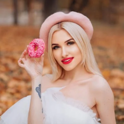 Avatar for Eva Sinclair