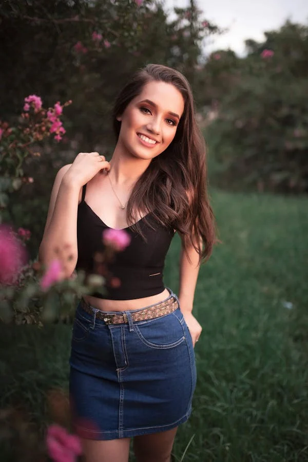 Meet The Punsify Team 22 Clara Wynn